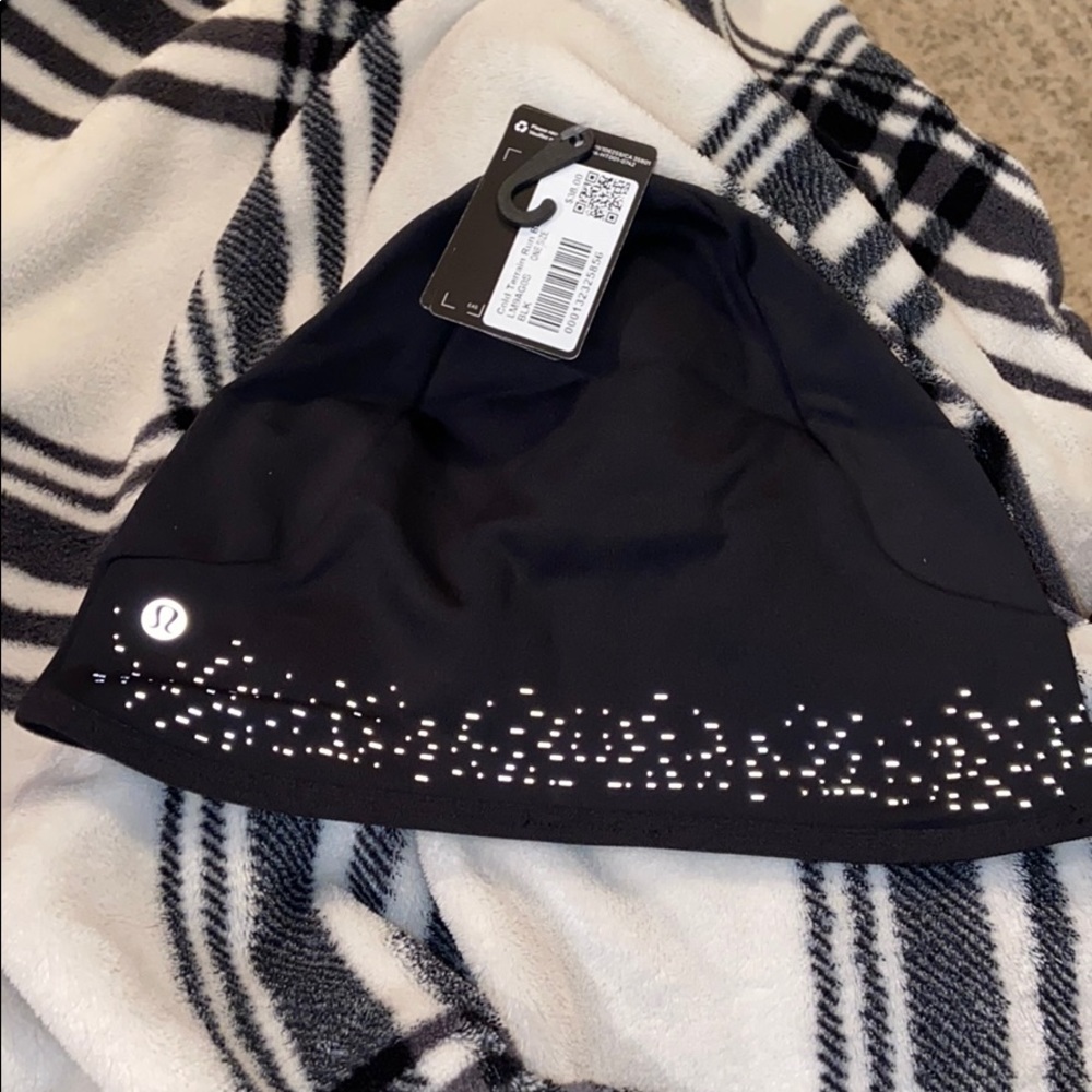Lululemon hat